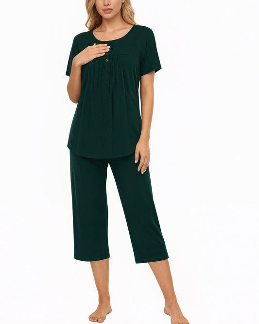 UVN Womens Pajama Sets Short Sleeve Crewneck Tops and Capri Pant Lounge Set Ladies Pjs Sleepwear Loungewear 2 Piece Outfit