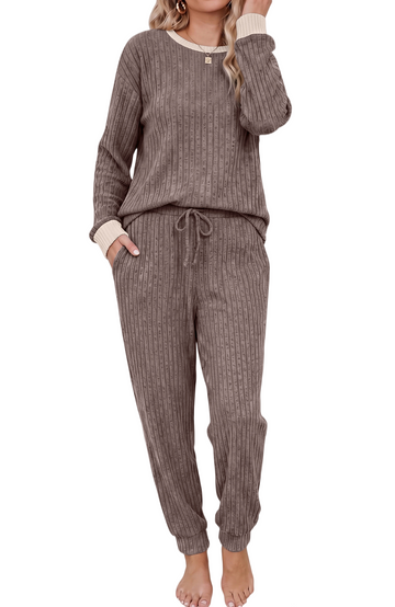 UVN Womens Pajama Set Two Piece Color-blocked Long Sleeve Top and Long Pants Ladies Fall Matching Oufits Casual Loungewear