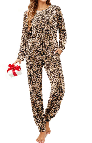 UVN Womens Velvet Pajamas Sets Winter 2 Piece Outfits Ladies Fleece Long Sleeve Sleepwear with Pockets