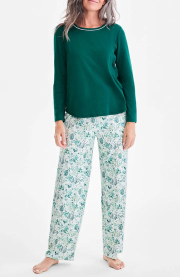 UVN Women Pajamas Sets Long Sleeve 2 Piece Lounge Set Casual Crewneck Sleepwear Tops and Long Printed Pants Soft Pjs Outfits with Pockets
